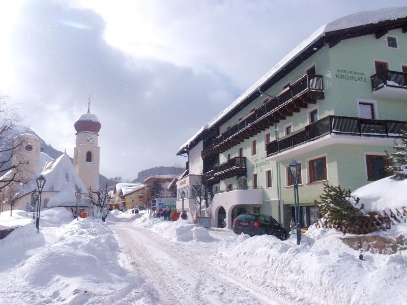Hotel Pension Kirchplatz Санкт-Антон-ам-Арльберг Екстер'єр фото